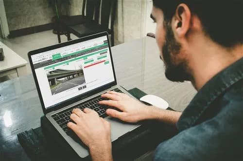 Jak wygląda egzamin na prawo jazdy - co musisz wiedzieć, aby zdać