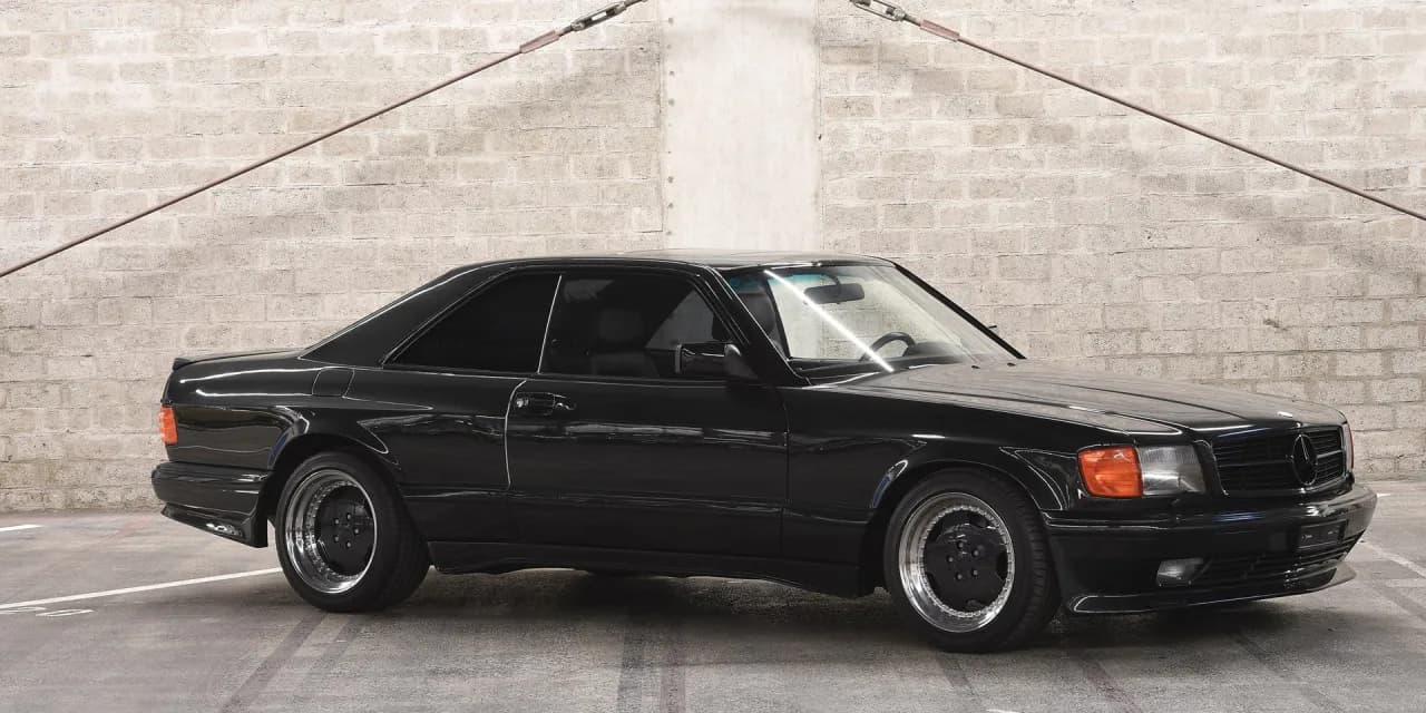 Mercedes-Benz AMG 560 SEC: Ikona elegancji i osiągów, która fascynuje