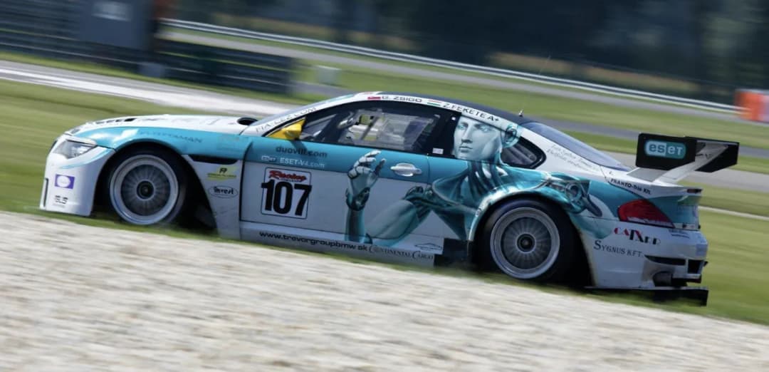 Marketing motorsportu i hazardu: co pokazuje Poland Bonuses Finder