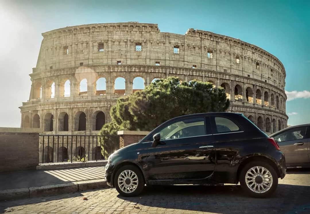 Porady dla kierowców: jak jeździć po włoskich drogach