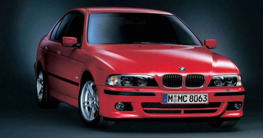 BMW E39 540i – niezrównane osiągi, luksus i wyjątkowy komfort.