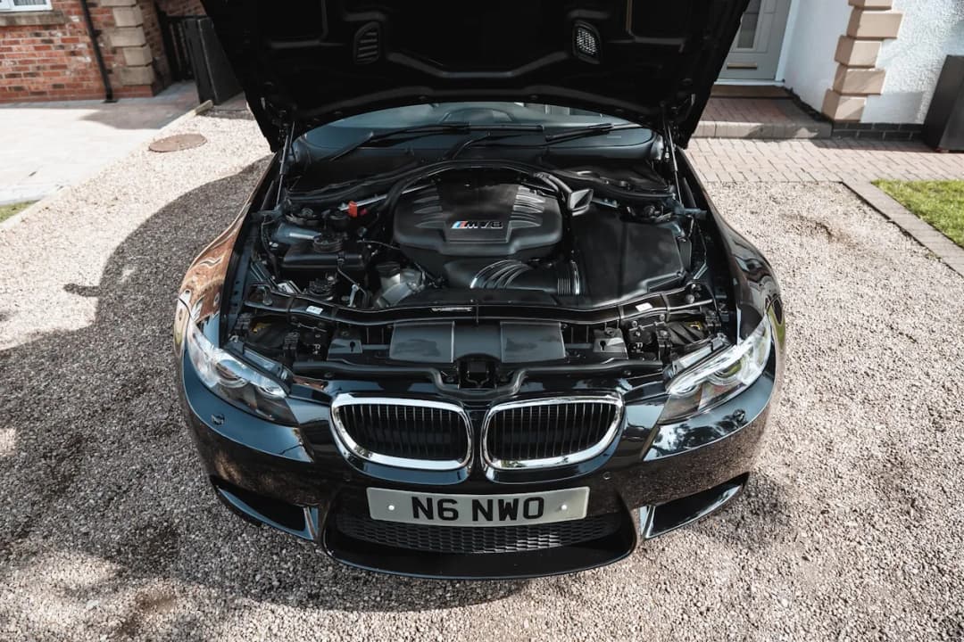 BMW E93 Cabrio – kluczowe informacje, które musisz znać przed zakupem