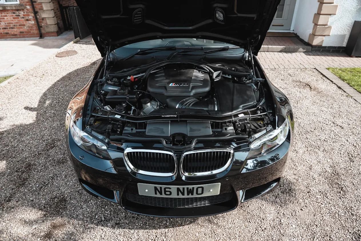 BMW E93 Cabrio – kluczowe informacje, które musisz znać przed zakupem