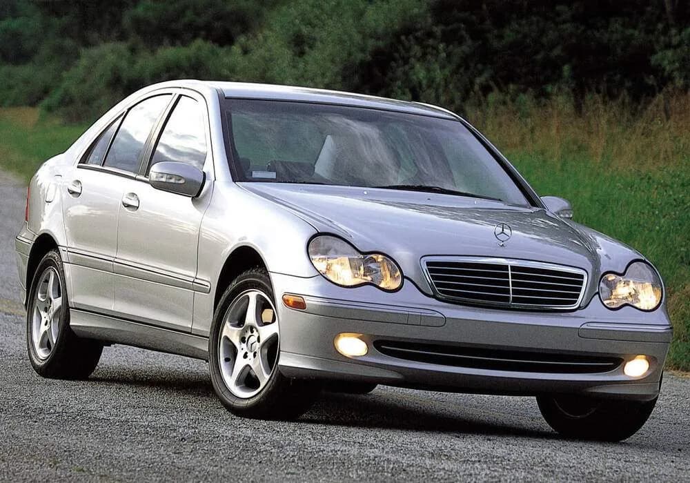 Mercedes W203 2.2 CDI – kluczowe informacje o specyfikacji i osiągach