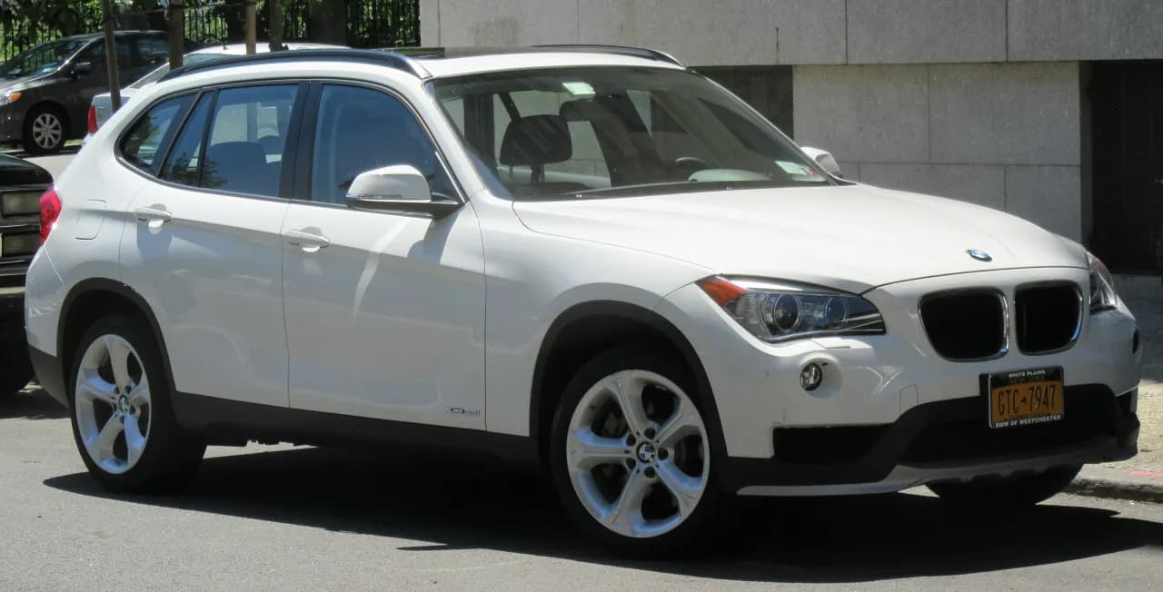 BMW X1 E84 – co warto wiedzieć o specyfikacji, opiniach i usterkach?