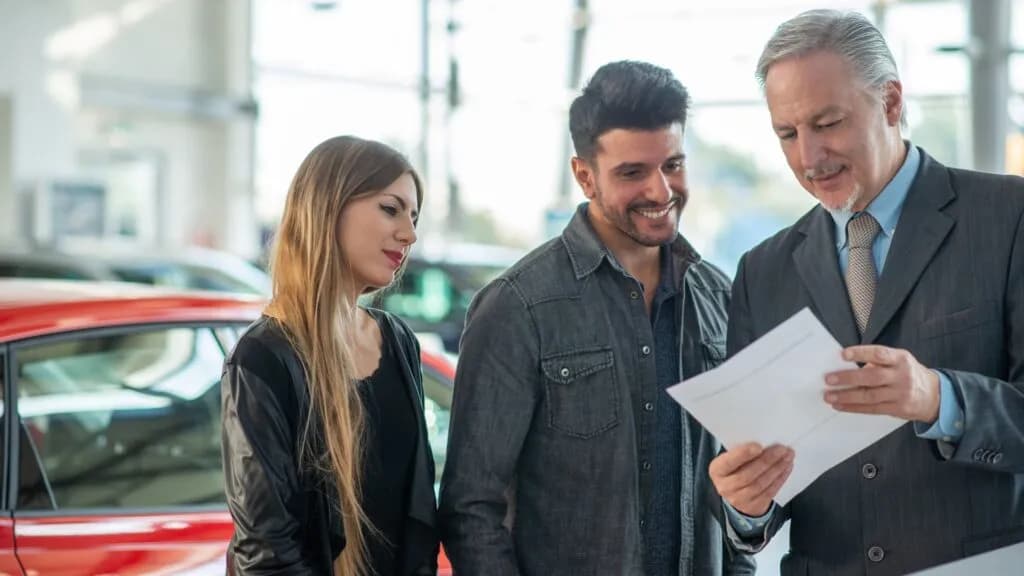 Ile podatku od kupna samochodu? Zaskakujące szczegóły i obliczenia